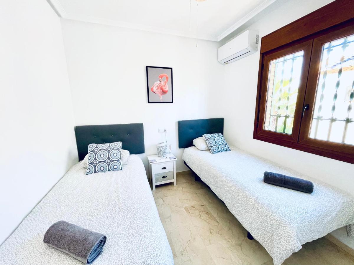 Casa Beth Villamartin 2 Bedroom/ 2 Bathroom With Pool Orihuela Dış mekan fotoğraf